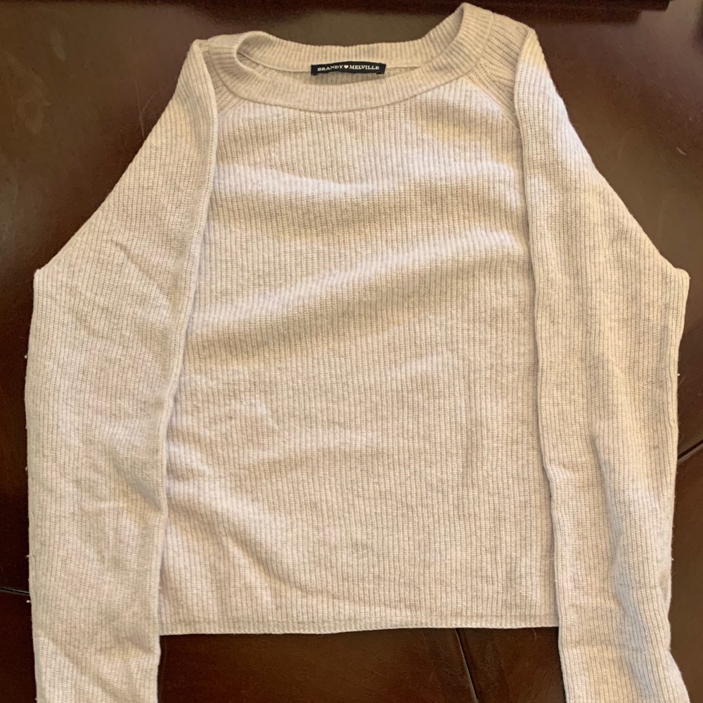 Brandy Melville - Grey Sweater